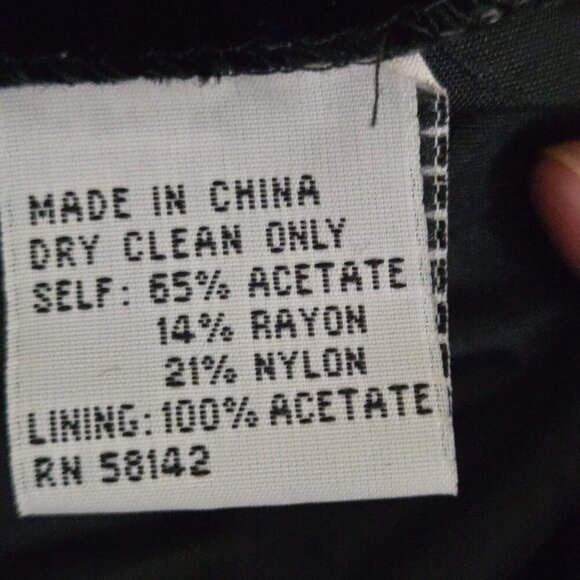 Talbots Vintage Square Neck Short Sleeve Black Velvet Classic Dress Size 8 - Picture 4 of 4